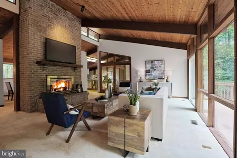 Living - 1017 Towlston Rd, Mclean, VA 22102 photo 1 of 8