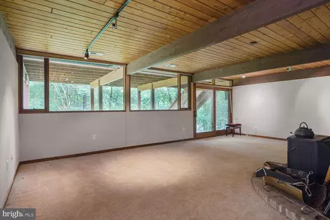 Living - 1017 Towlston Rd, Mclean, VA 22102 photo 6 of 8