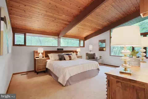 Bedroom - 1017 Towlston Rd, Mclean, VA 22102 photo 1 of 6