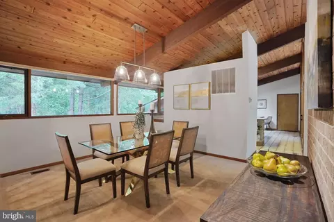 Dining - 1017 Towlston Rd, Mclean, VA 22102 photo 3 of 5