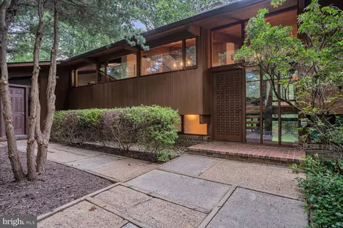 Other - 1017 Towlston Rd, Mclean, VA 22102 photo 2 of 9