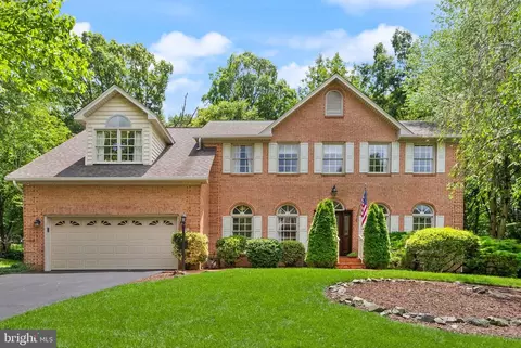 6614 Rock Lawn Dr, Clifton, VA 20124