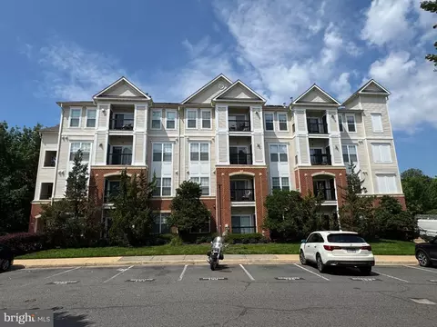 11352 Aristotle Dr #7-405, Fairfax, VA 22030