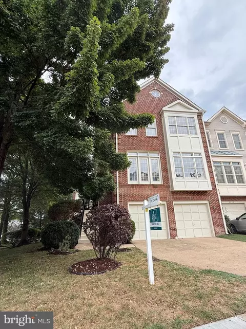 6001 Wendron Way, Alexandria, VA 22315