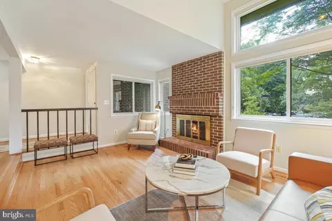 2130 Glencourse Ln, Reston, VA 20191 photo 8