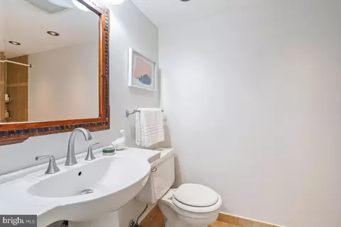 2130 Glencourse Ln, Reston, VA 20191 photo 28