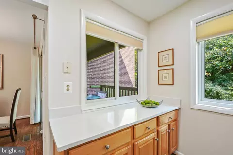 2130 Glencourse Ln, Reston, VA 20191 photo 12