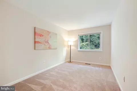 2130 Glencourse Ln, Reston, VA 20191 photo 20
