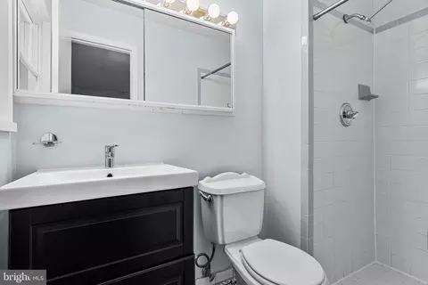 5426 Camrose Pl, Springfield, VA 22151 photo 17