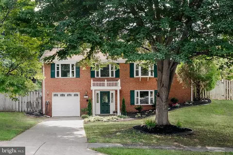 5426 Camrose Pl, Springfield, VA 22151