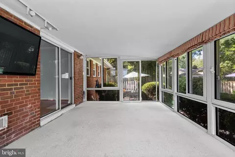 5426 Camrose Pl, Springfield, VA 22151 photo 14
