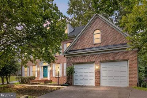 11408 Green Moor Ln, Oakton, VA 22124