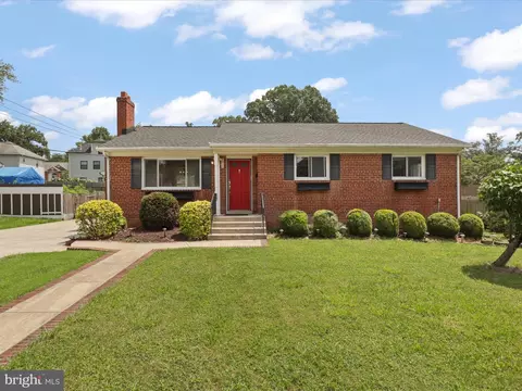 5915 Amelia St, Springfield, VA 22150 photo 4