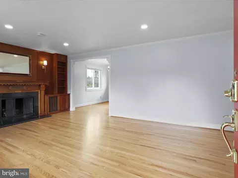 5915 Amelia St, Springfield, VA 22150 photo 7