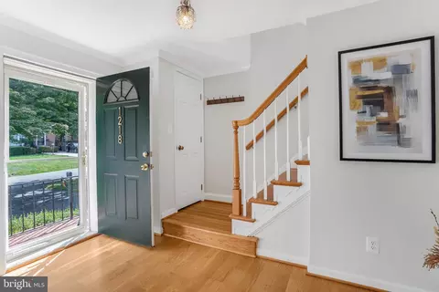 Entry Way - 1218 Kensington Rd, Mclean, VA 22101 photo 1 of 1