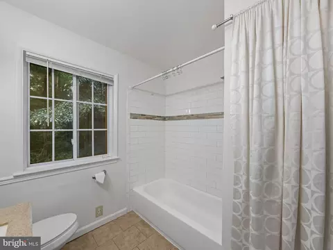 2321 Emerald Heights Ct, Reston, VA 20191 photo 29