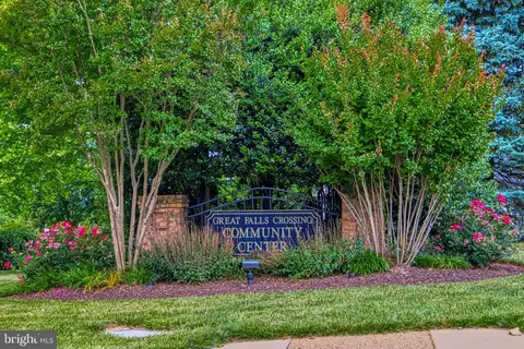 View/Area - 1309 Murray Downs Way, Reston, VA 20194 photo 2 of 2