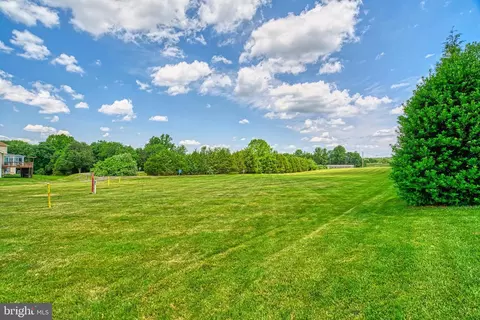 Exterior - 1309 Murray Downs Way, Reston, VA 20194 photo 8 of 11