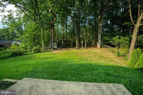 6907 Barnack Dr, Springfield, VA 22152 photo 40