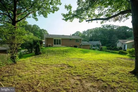 6907 Barnack Dr, Springfield, VA 22152 photo 38