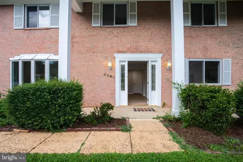 6907 Barnack Dr, Springfield, VA 22152 photo 6