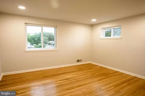 6907 Barnack Dr, Springfield, VA 22152 photo 34