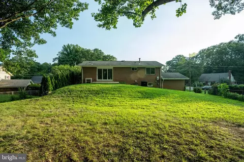 6907 Barnack Dr, Springfield, VA 22152 photo 37