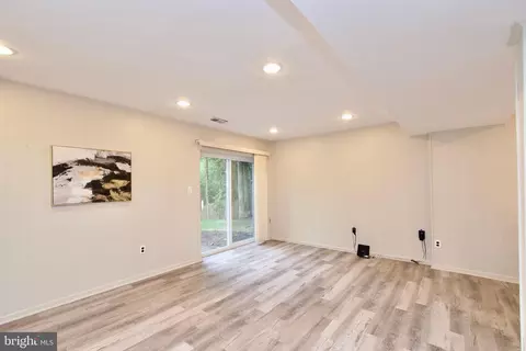 6007 Wheaton Dr, Burke, VA 22015 photo 46
