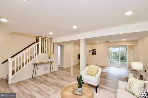 6007 Wheaton Dr, Burke, VA 22015 photo 49