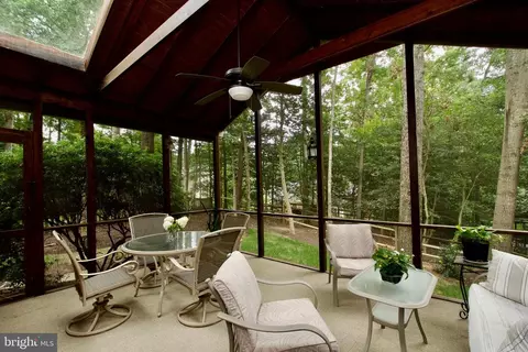 6007 Wheaton Dr, Burke, VA 22015 photo 27
