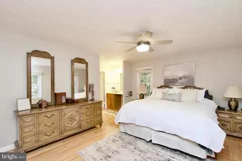 6007 Wheaton Dr, Burke, VA 22015 photo 38