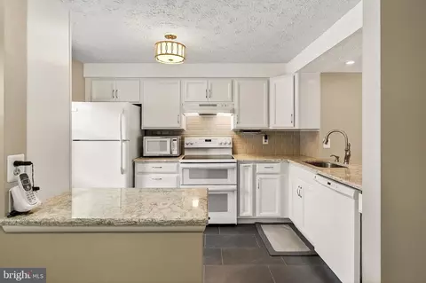 Kitchen - 8353 Bark Tree Ct, Springfield, VA 22153 photo 3 of 5