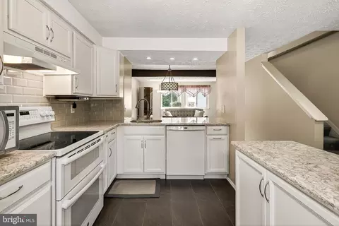 Kitchen - 8353 Bark Tree Ct, Springfield, VA 22153 photo 5 of 5