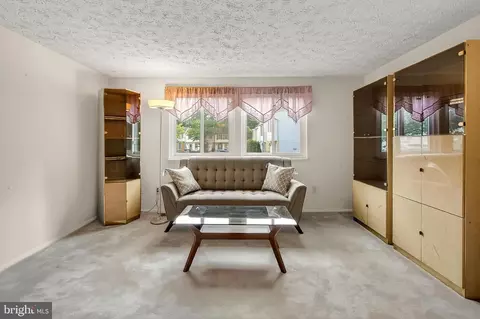 Living - 8353 Bark Tree Ct, Springfield, VA 22153 photo 3 of 3