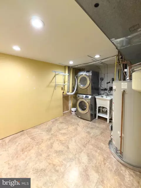 Other - 2419 Ansdel Ct, Reston, VA 20191 photo 13 of 14