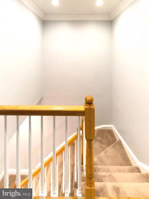 Entry Way - 2419 Ansdel Ct, Reston, VA 20191 photo 4 of 4