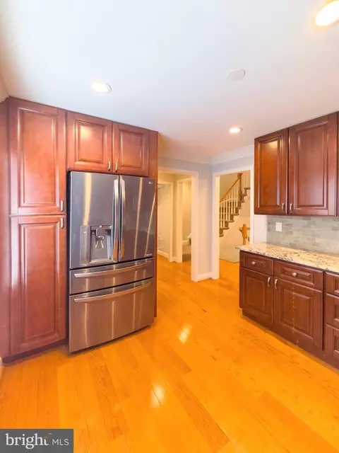 Kitchen - 2419 Ansdel Ct, Reston, VA 20191 photo 5 of 6