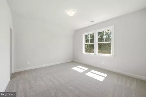 Bedroom - 1436 Layman St, Mclean, VA 22101 photo 6 of 13