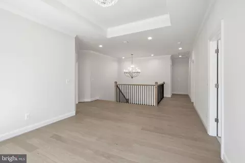 Entry Way - 1436 Layman St, Mclean, VA 22101 photo 6 of 9