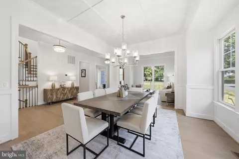 Dining - 1436 Layman St, Mclean, VA 22101 photo 2 of 7