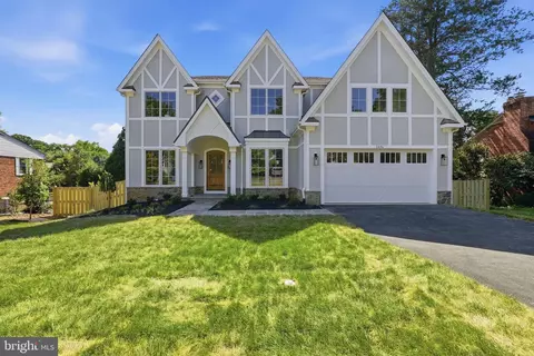 1436 Layman St, Mclean, VA 22101