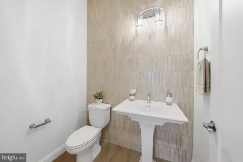 Other - 1436 Layman St, Mclean, VA 22101 photo 5 of 33