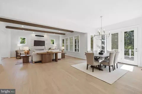 Dining - 1436 Layman St, Mclean, VA 22101 photo 5 of 7
