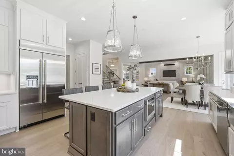 Kitchen - 1436 Layman St, Mclean, VA 22101 photo 5 of 6