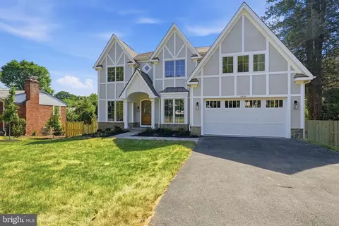 Exterior - 1436 Layman St, Mclean, VA 22101 photo 3 of 9