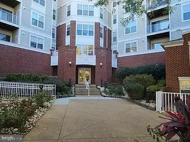 1645 International Dr #118, Mclean, VA 22102