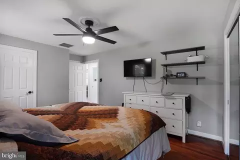6612 Keene Dr, Springfield, VA 22152 photo 13