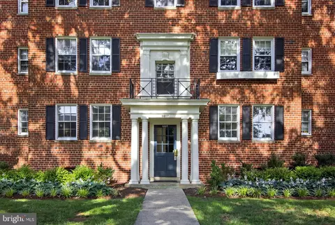 6617 E Wakefield Dr #A1, Alexandria, VA 22307