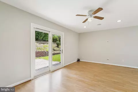 5309 Juxon Pl, Springfield, VA 22151 photo 7