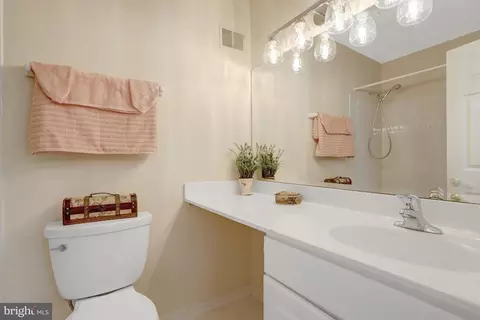 7713 Shootingstar Dr, Springfield, VA 22152 photo 40
